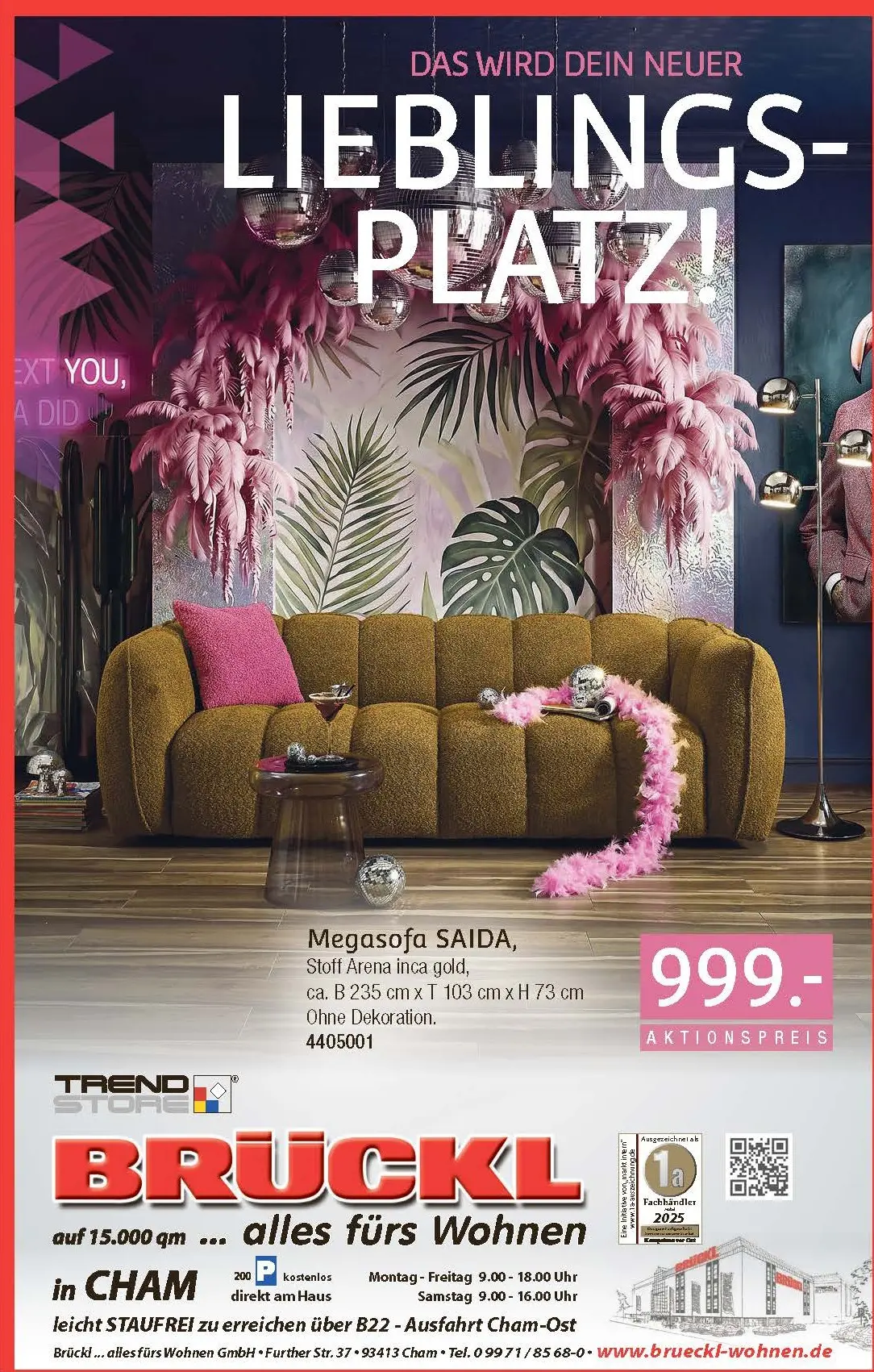 Gemütliche Schlafzimmerszene mit hellgrauem Boxspringbett von Trendstore, kuscheligen Decken und stimmungsvoller Beleuchtung, präsentiert unter dem Angebotstitel „Kuschelkurs“.